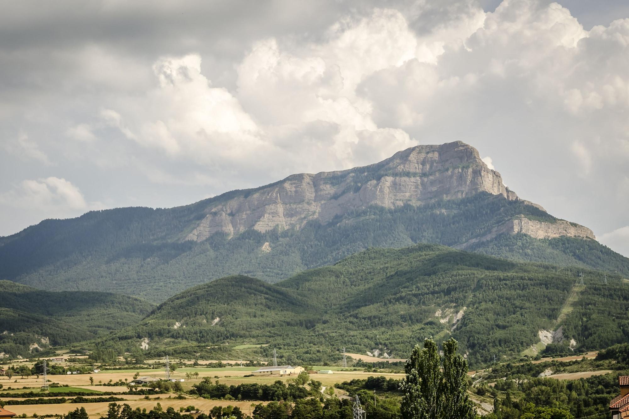 Eurostars Reina Felicia Hotel Jaca Buitenkant foto