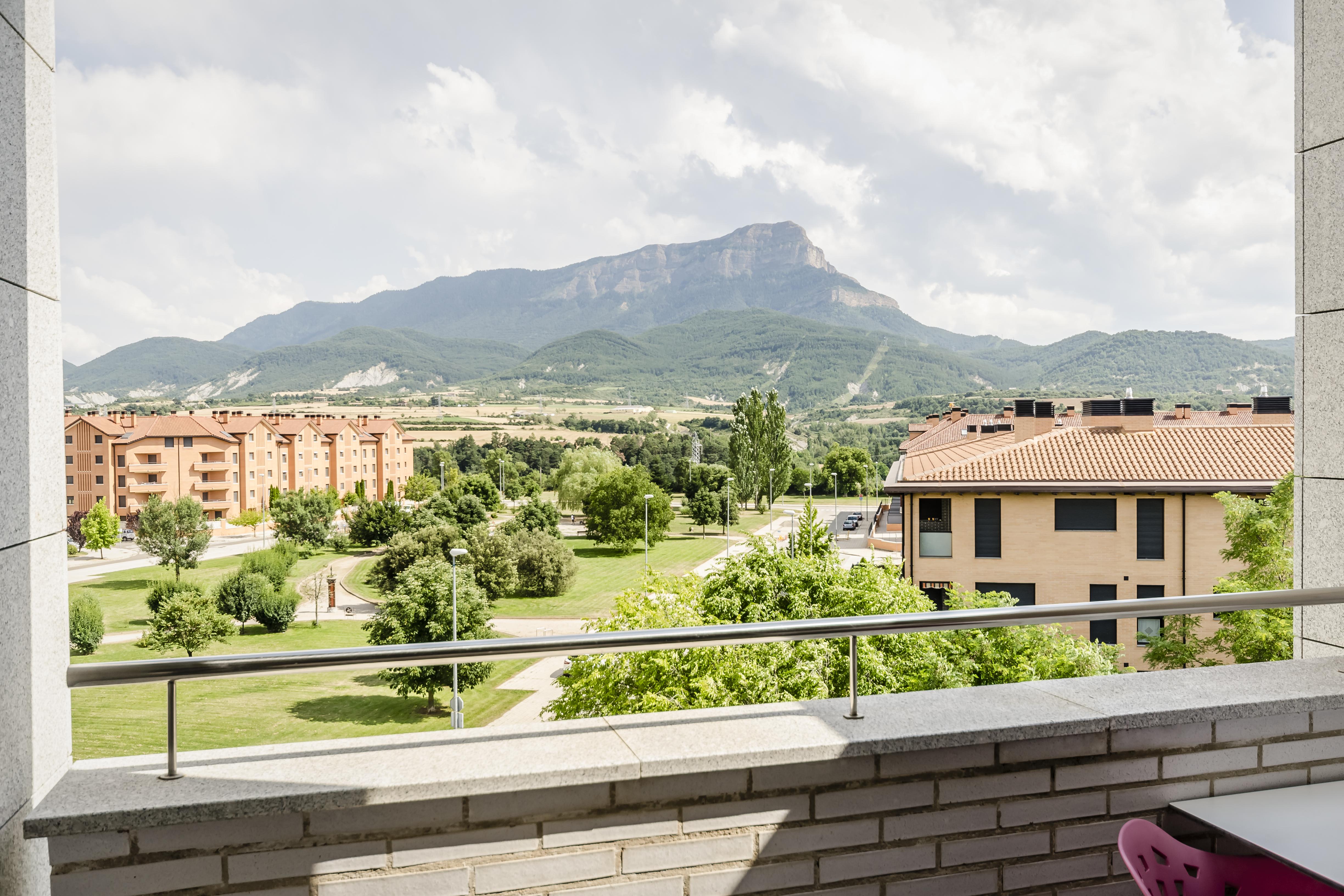 Eurostars Reina Felicia Hotel Jaca Buitenkant foto