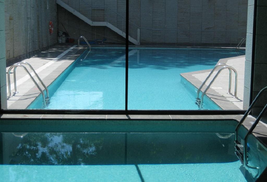 Eurostars Reina Felicia Hotel Jaca Buitenkant foto