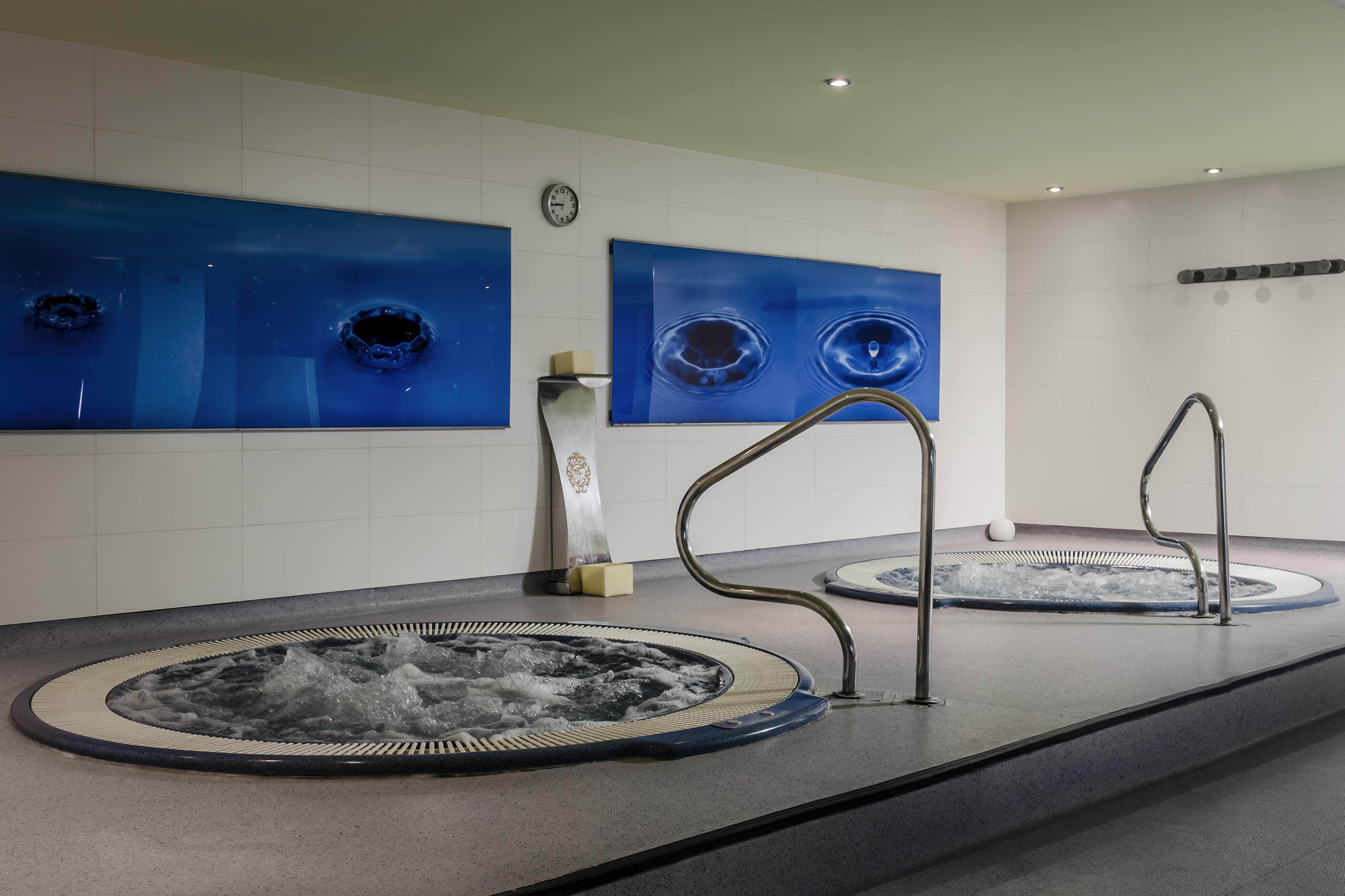 Eurostars Reina Felicia Hotel Jaca Buitenkant foto