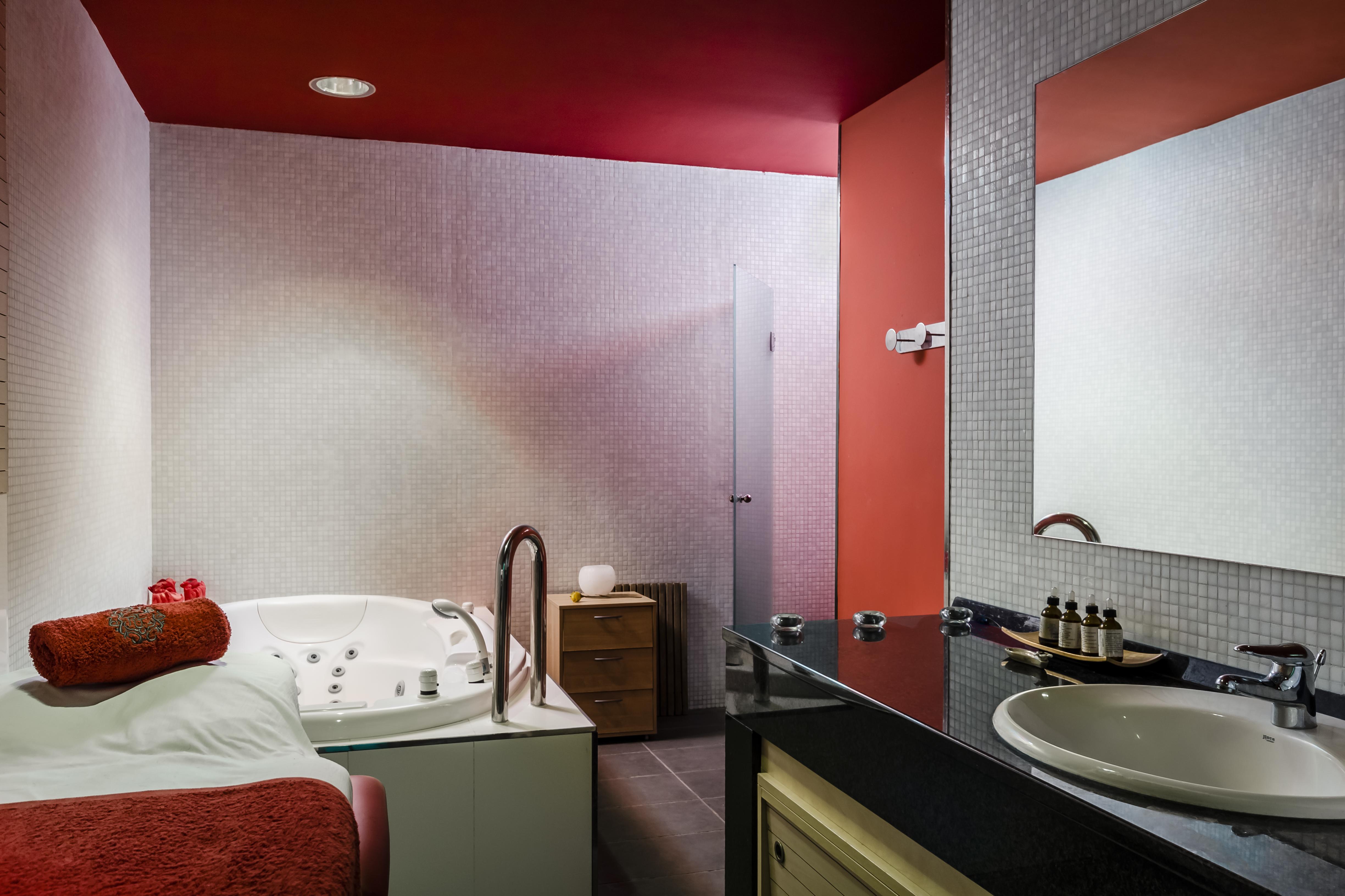 Eurostars Reina Felicia Hotel Jaca Buitenkant foto